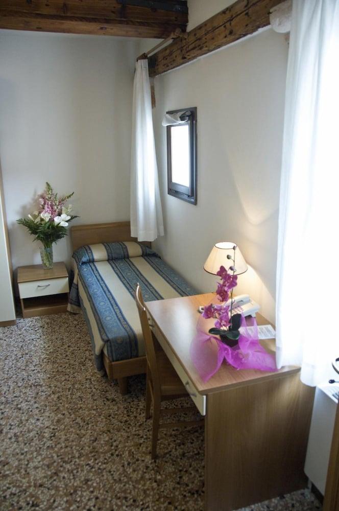 Casa Sant'Andrea Bed and Breakfast Βενετία Εξωτερικό φωτογραφία