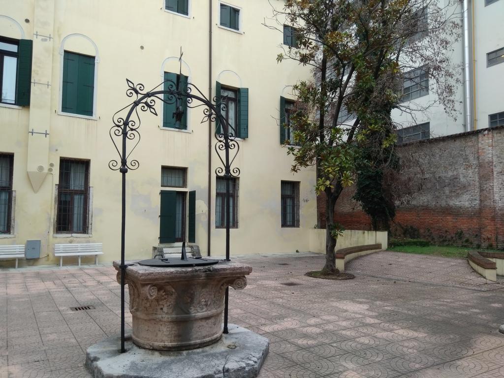 Casa Sant'Andrea Bed and Breakfast Βενετία Εξωτερικό φωτογραφία